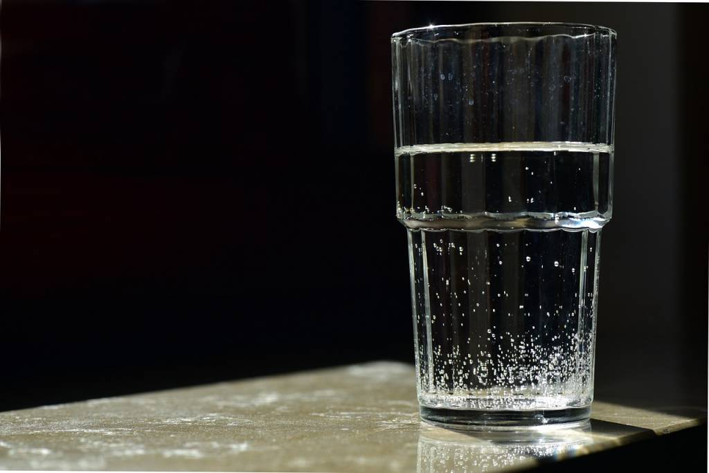 Darauf solltest du beim Kauf eines Wasserfilters achten